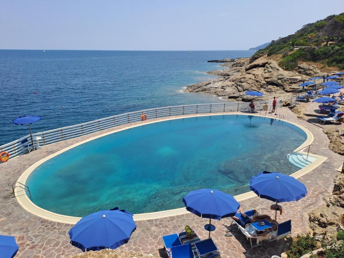 Capo D'Arco - Goelba Apartment Rio Marina Exterior photo