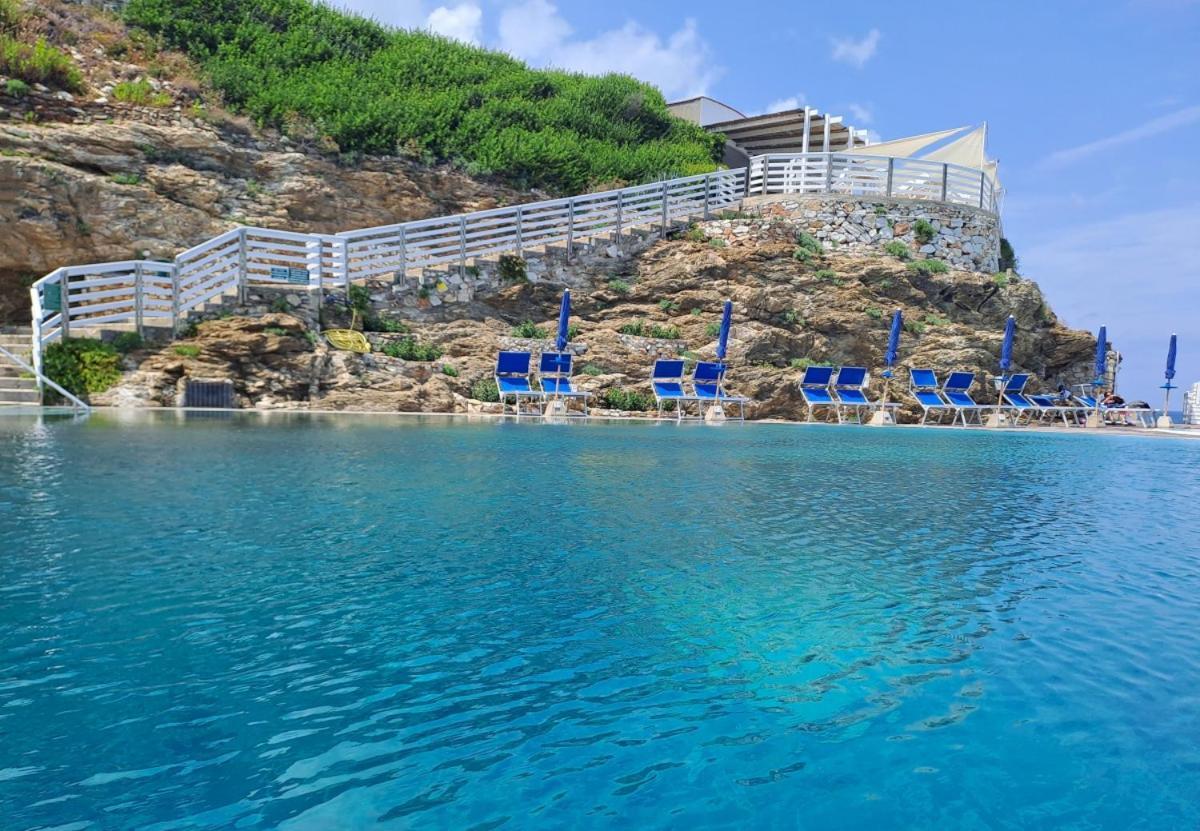 Capo D'Arco - Goelba Apartment Rio Marina Exterior photo
